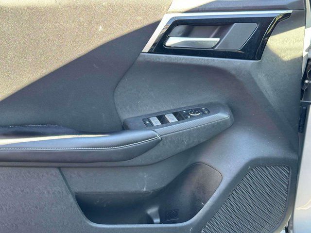 2022 Mitsubishi Outlander ES