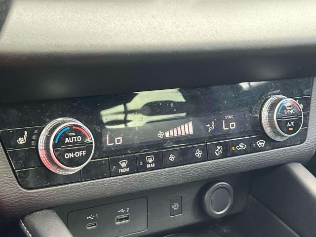 2022 Mitsubishi Outlander SE S-AWC *Ltd Avail*