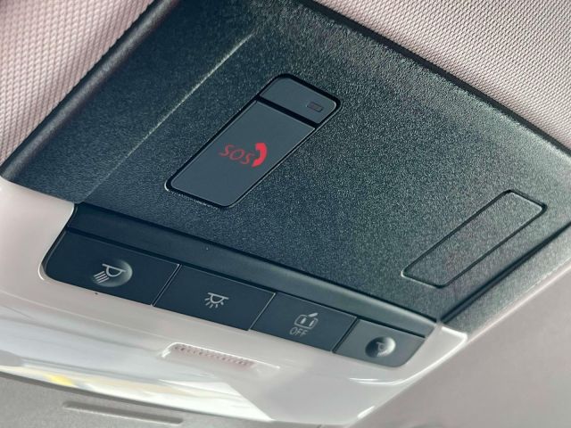 2022 Mitsubishi Outlander SE S-AWC *Ltd Avail*