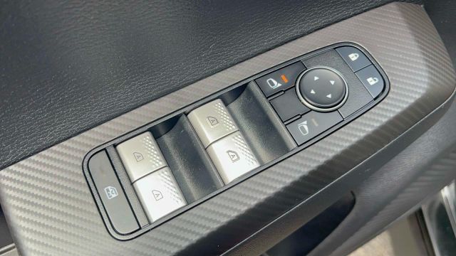 2022 Mitsubishi Outlander SE S-AWC *Ltd Avail*
