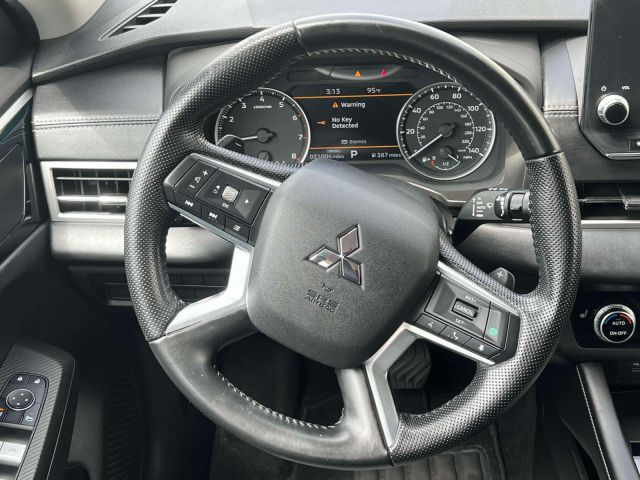 2022 Mitsubishi Outlander SE S-AWC *Ltd Avail*