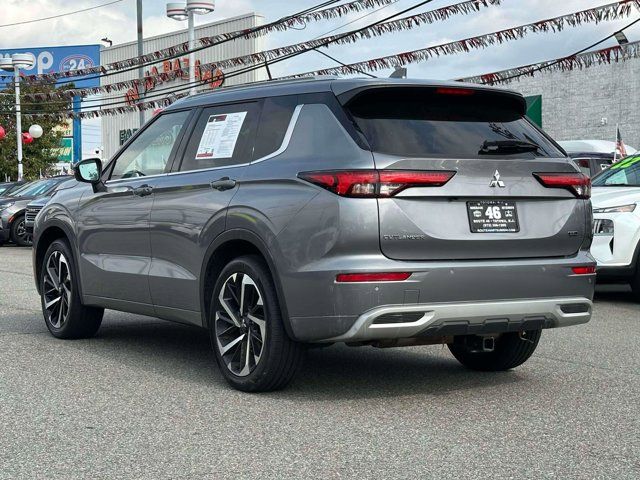 2022 Mitsubishi Outlander SEL