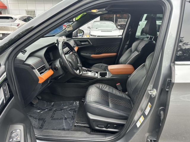 2022 Mitsubishi Outlander SEL S-AWC