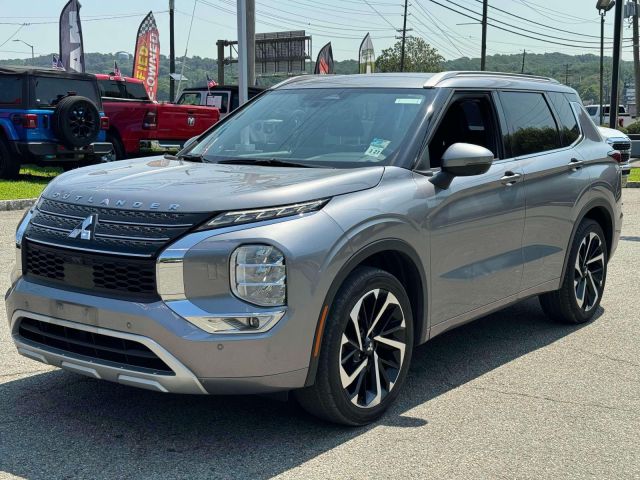 2022 Mitsubishi Outlander SEL Launch Edition S-AWC