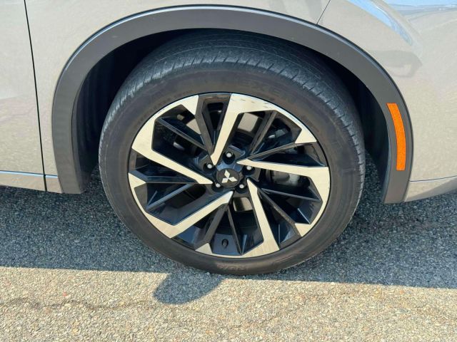 2022 Mitsubishi Outlander SEL Launch Edition S-AWC