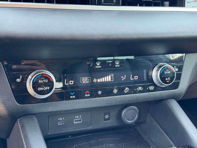 2022 Mitsubishi Outlander SEL Launch Edition S-AWC