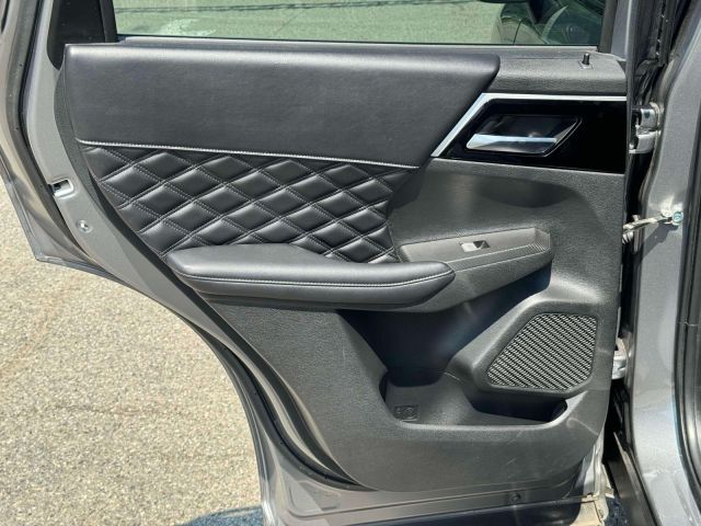 2022 Mitsubishi Outlander SEL Launch Edition S-AWC