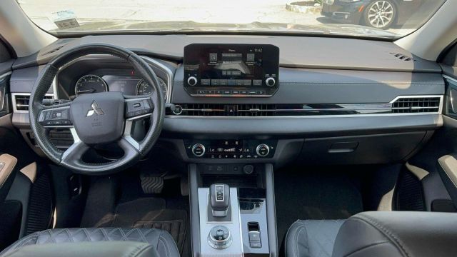 2022 Mitsubishi Outlander SEL Launch Edition S-AWC
