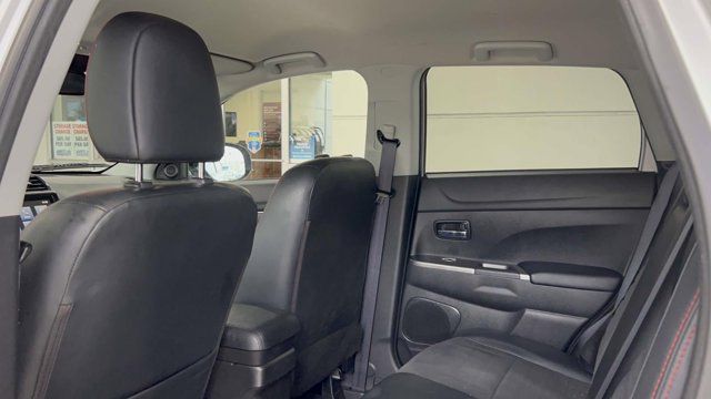 2022 Mitsubishi Outlander Sport SE