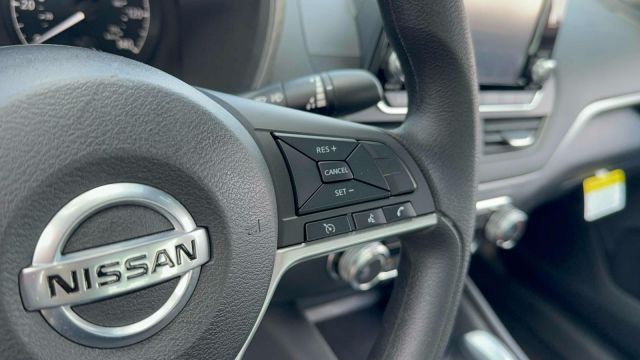 2022 Nissan Altima 2.5 S Sedan