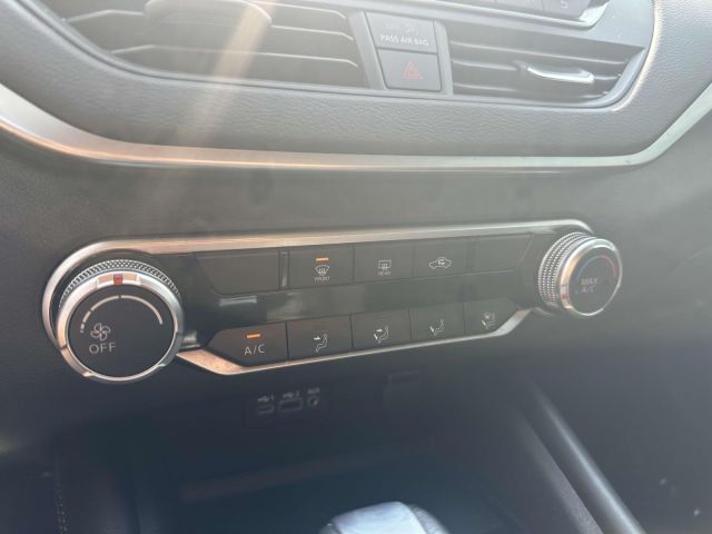 2022 Nissan Altima 2.5 SR Sedan