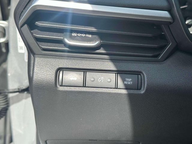 2022 Nissan Altima 2.5 SV Sedan