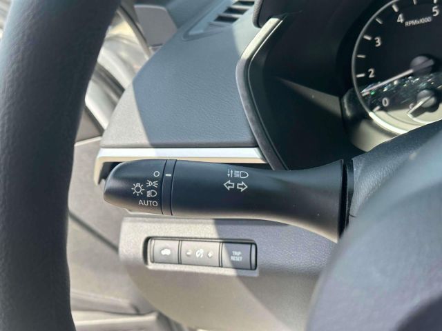 2022 Nissan Altima 2.5 SV Sedan