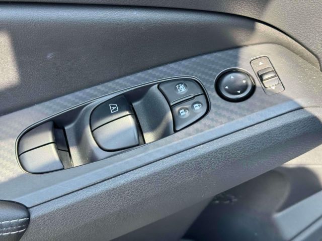 2022 Nissan Altima 2.5 SV Sedan