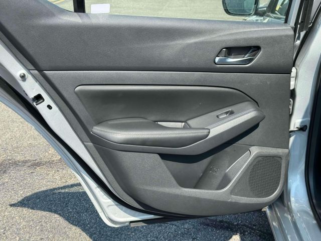 2022 Nissan Altima 2.5 SV Sedan