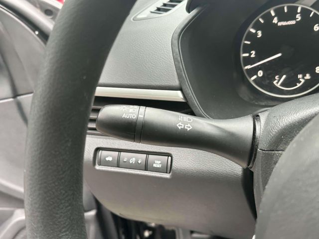 2022 Nissan Altima 2.5 SV Sedan
