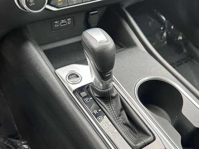 2022 Nissan Altima 2.5 SV Sedan