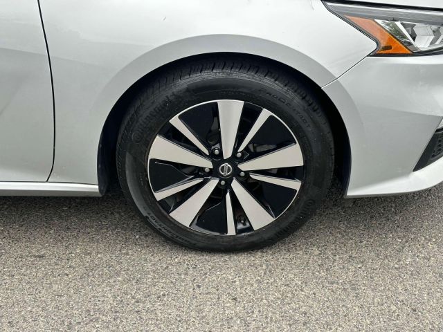 2022 Nissan Altima 2.5 SV Sedan