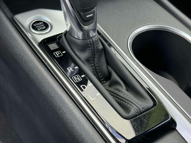 2022 Nissan Altima 2.5 SV AWD Sedan