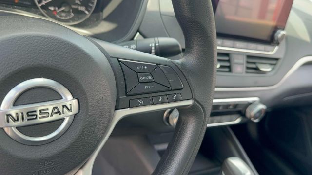 2022 Nissan Altima 2.5 SV AWD Sedan