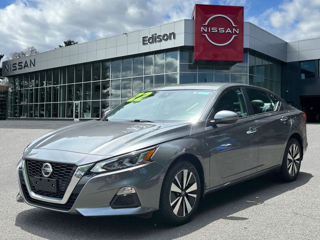 2022 Nissan Altima 2.5 SV AWD Sedan