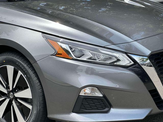 2022 Nissan Altima 2.5 SV AWD Sedan