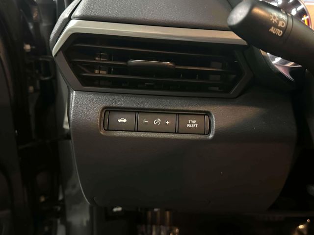 2022 Nissan Altima 2.5 SV AWD Sedan
