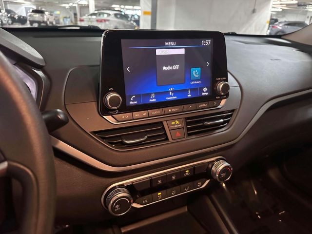 2022 Nissan Altima 2.5 SV AWD Sedan