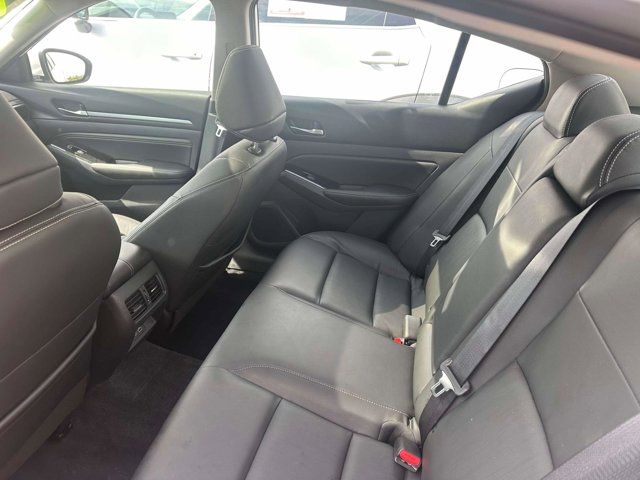 2022 Nissan Altima 2.5 SL 2022 Nissan Altima 2.5 SL