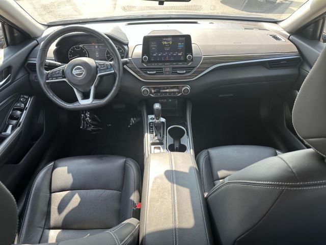 2022 Nissan Altima 2.5 SL AWD Sedan