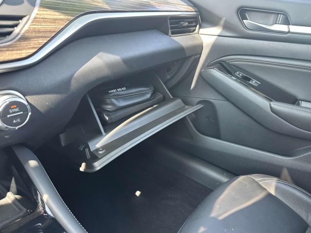 2022 Nissan Altima 2.5 SL AWD Sedan
