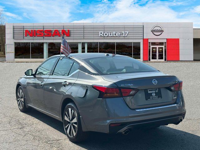 2022 Nissan Altima 2.5 SL