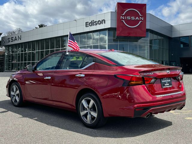 2022 Nissan Altima 2.5 SL AWD Sedan