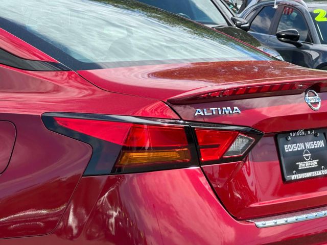2022 Nissan Altima 2.5 SL AWD Sedan