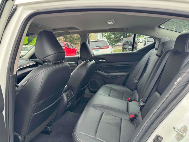 2022 Nissan Altima 2.5 SL