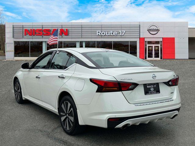 2022 Nissan Altima 2.5 SL