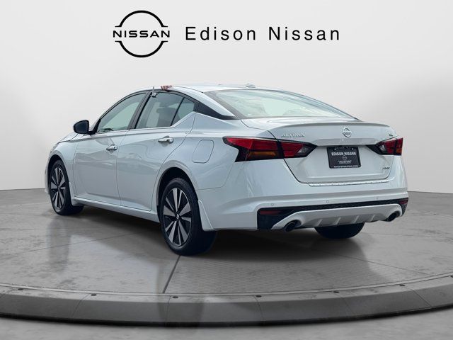 2022 Nissan Altima 2.5 SL
