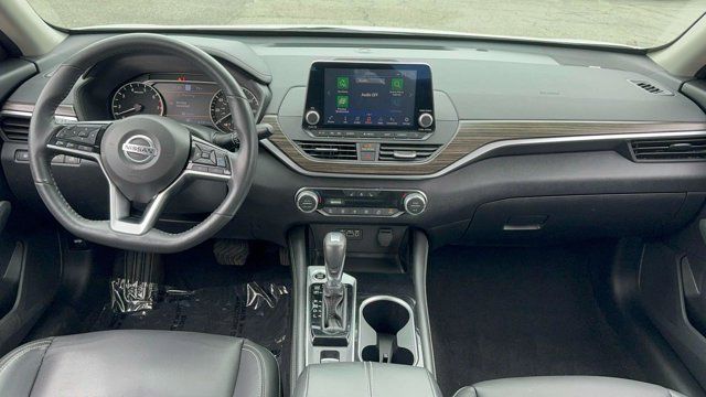 2022 Nissan Altima 2.5 SL