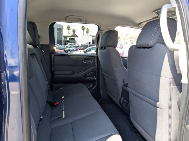 2022 Nissan Frontier SV 2022 Nissan Frontier SV