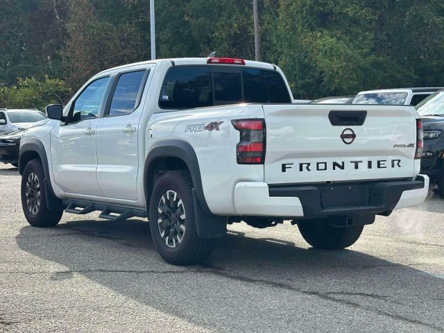 2022 Nissan Frontier Crew Cab 4x4 PRO-4X Auto 2022 Nissan Frontier Crew Cab 4x4 PRO-4X Auto