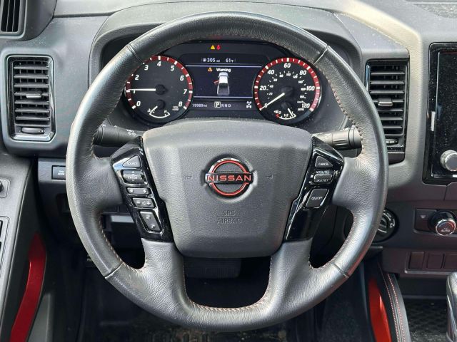 2022 Nissan Frontier Crew Cab 4x4 PRO-4X Auto 2022 Nissan Frontier Crew Cab 4x4 PRO-4X Auto