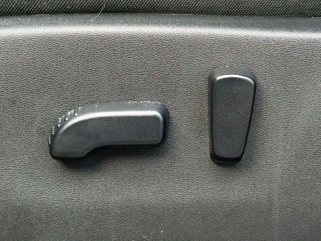 2022 Nissan Frontier Crew Cab 4x4 PRO-4X Auto 2022 Nissan Frontier Crew Cab 4x4 PRO-4X Auto