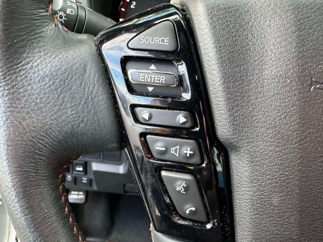 2022 Nissan Frontier Crew Cab 4x4 PRO-4X Auto 2022 Nissan Frontier Crew Cab 4x4 PRO-4X Auto