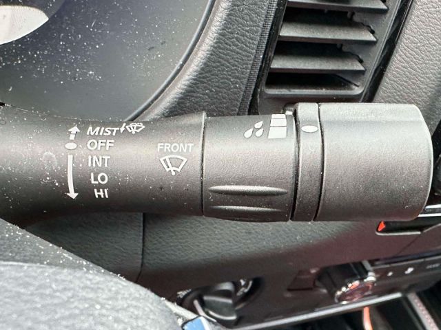 2022 Nissan Frontier Crew Cab 4x4 PRO-4X Auto 2022 Nissan Frontier Crew Cab 4x4 PRO-4X Auto