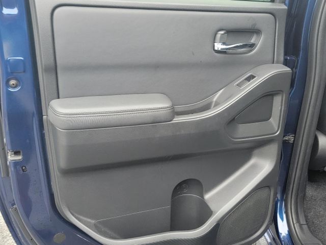 2022 Nissan Frontier Crew Cab 4x4 PRO-4X Auto