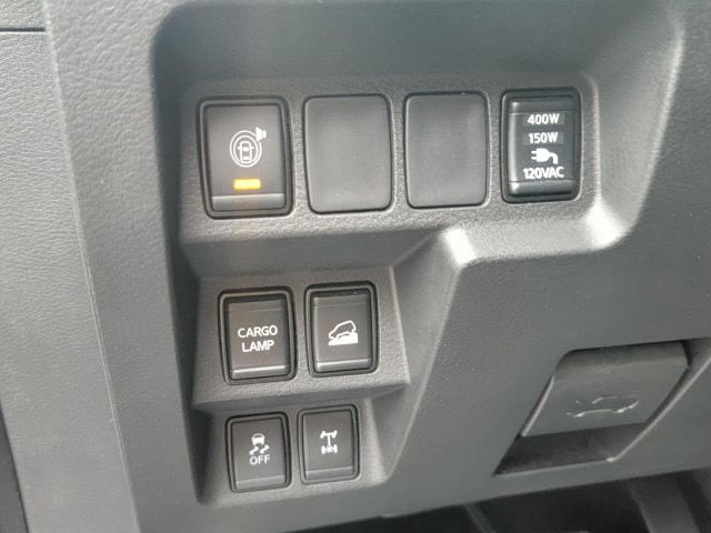 2022 Nissan Frontier Crew Cab 4x4 PRO-4X Auto
