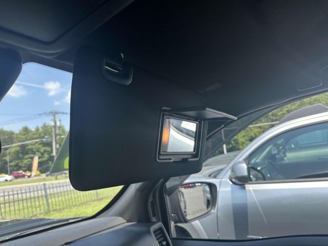 2022 Nissan Frontier Crew Cab 4x4 PRO-4X Auto