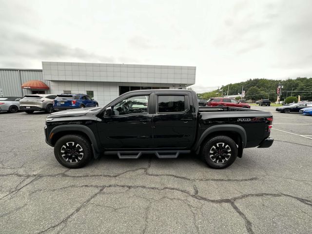 2022 Nissan Frontier Crew Cab 4x4 PRO-4X Auto