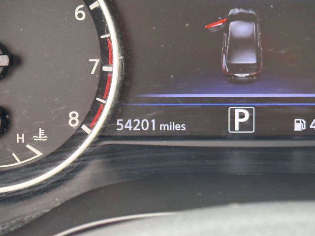 2022 Nissan Maxima SV