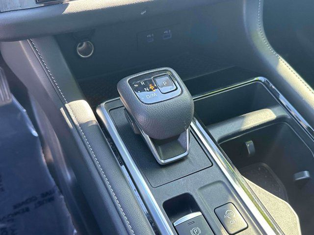 2022 Nissan Pathfinder SV 2022 Nissan Pathfinder SV